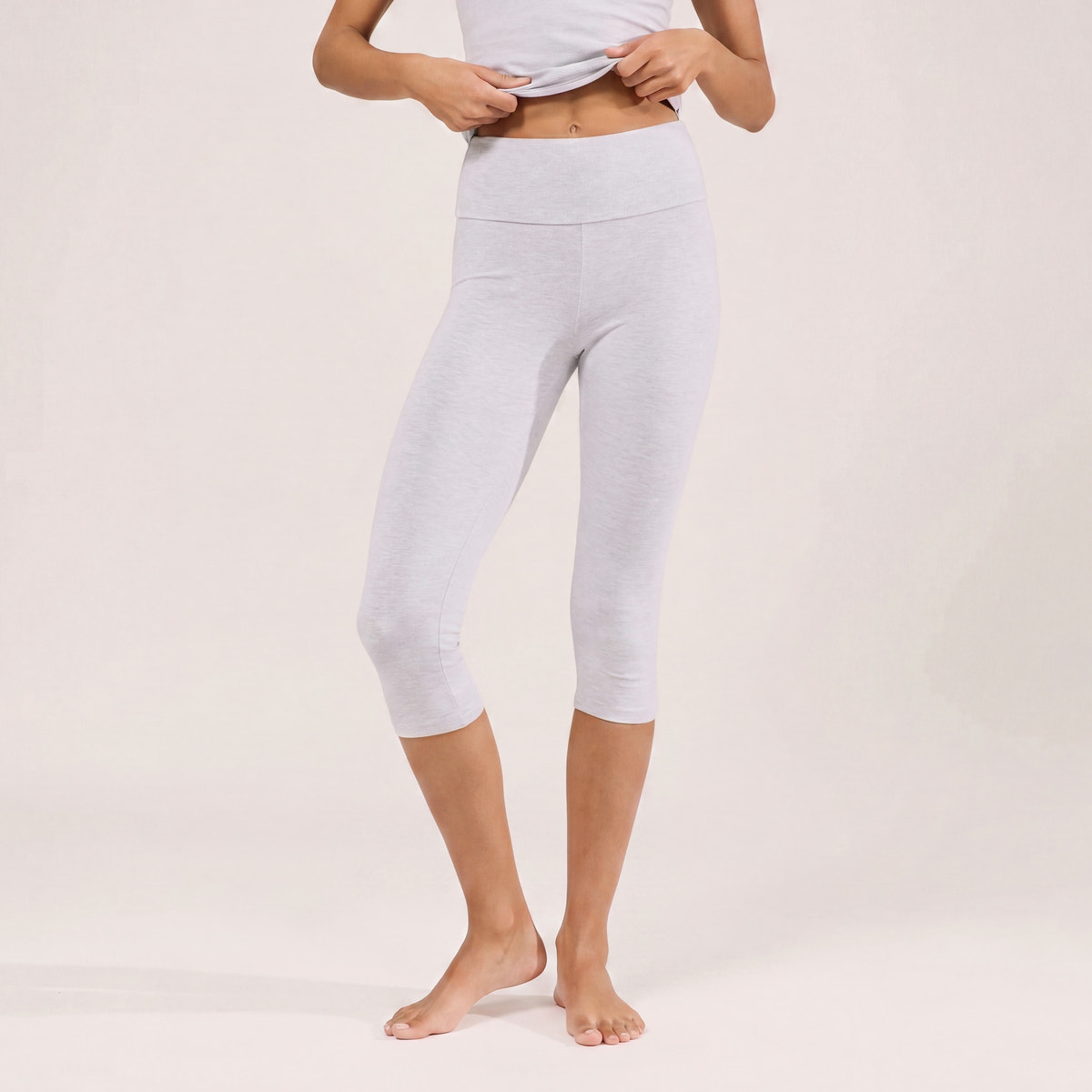 Capri Lightweight Leggings - Light Grey