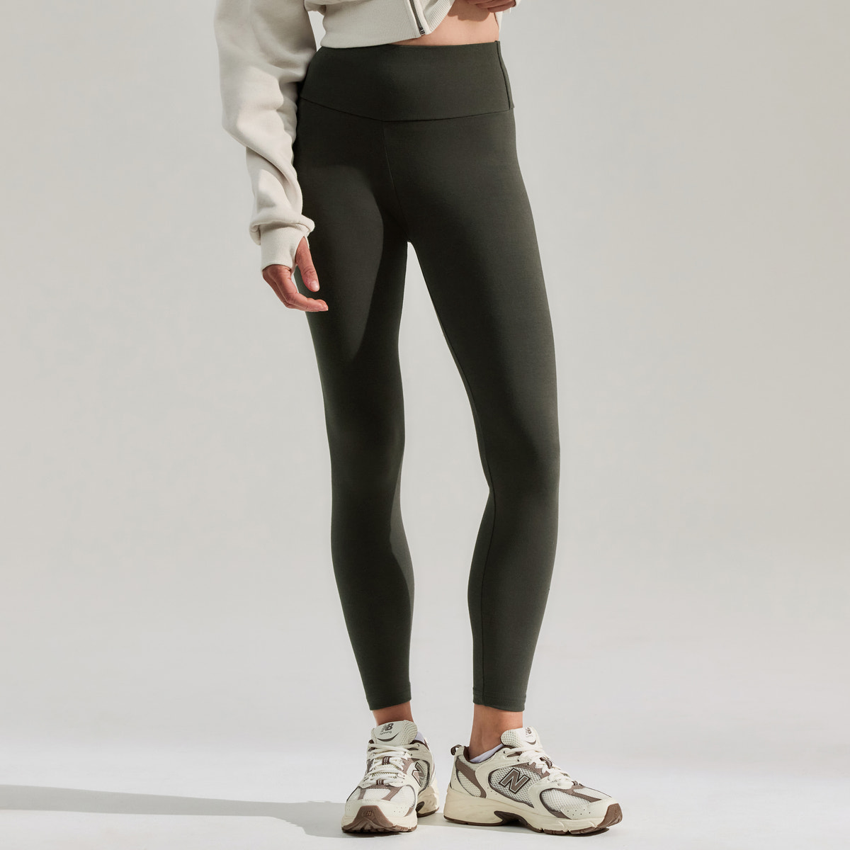 Everyday High Waisted Leggings - Pine
