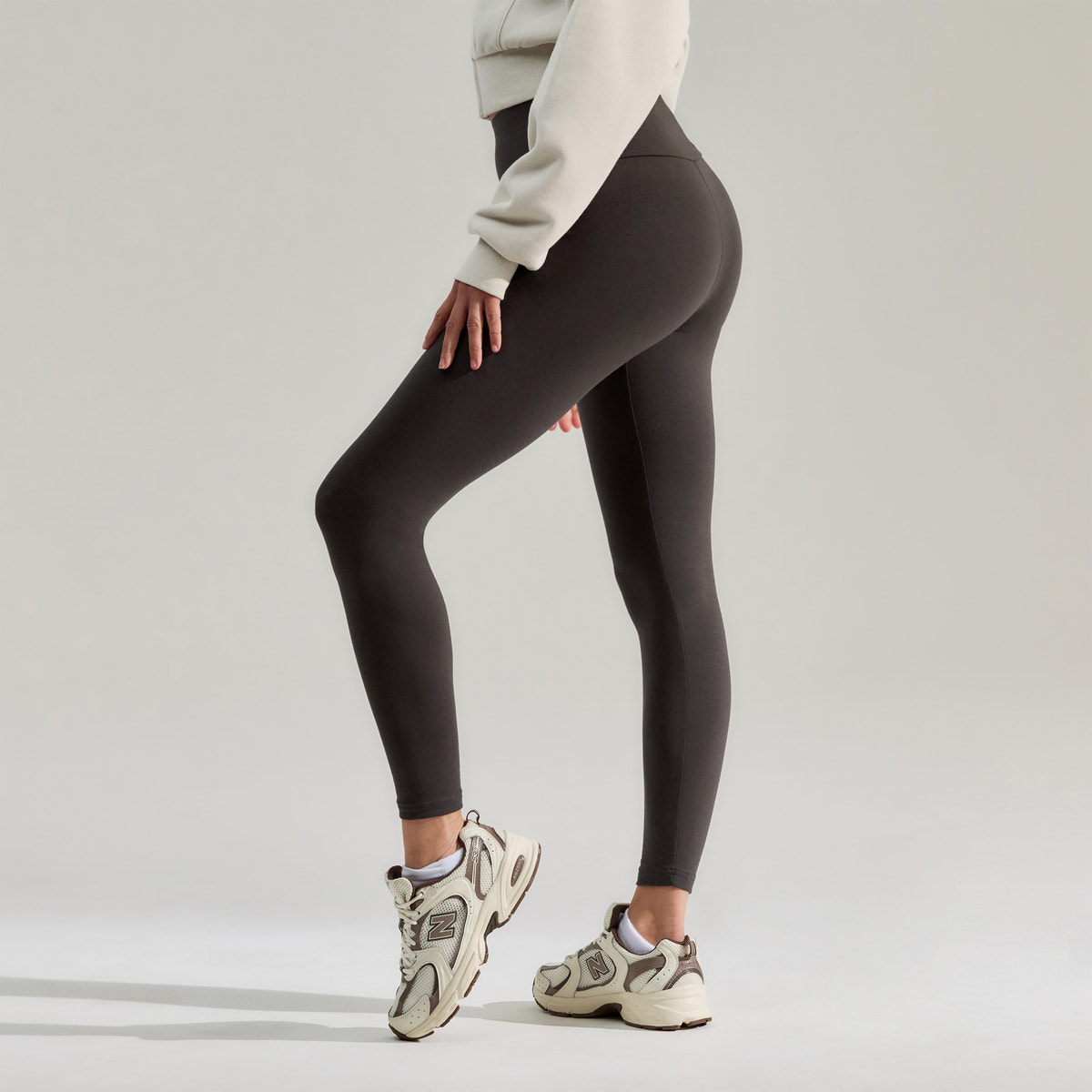 Everyday High Waisted Leggings - Black Coffee