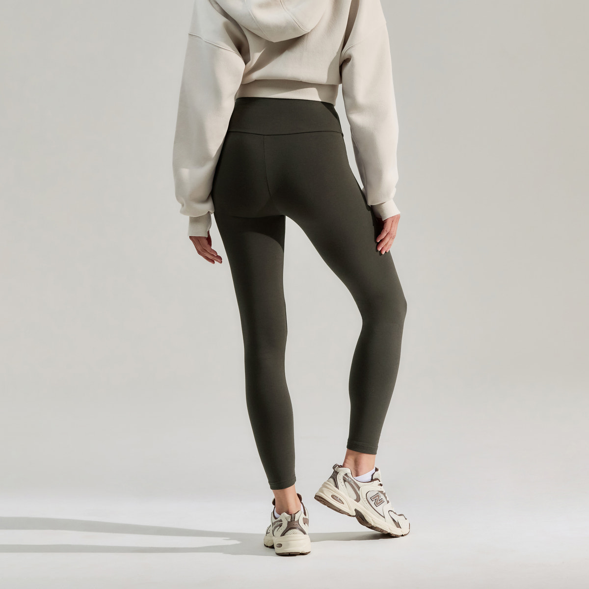 Everyday High Waisted Leggings - Pine