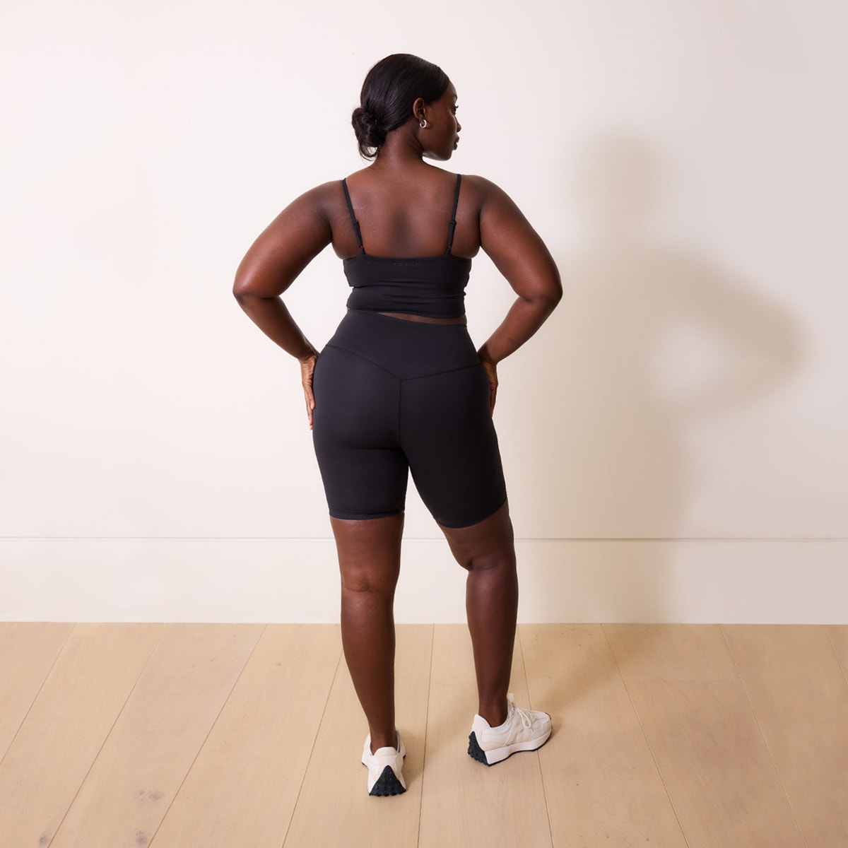 24/7 Revitalise Cycling Shorts - Midnight Black